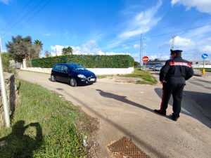 Macabro rinvenimento nel basso Salento, in un terreno trovato il corpo corificato di una donna