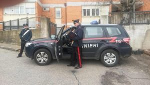 Cadavere senza testa in spiaggia, era un uomo: tutte le ipotesi